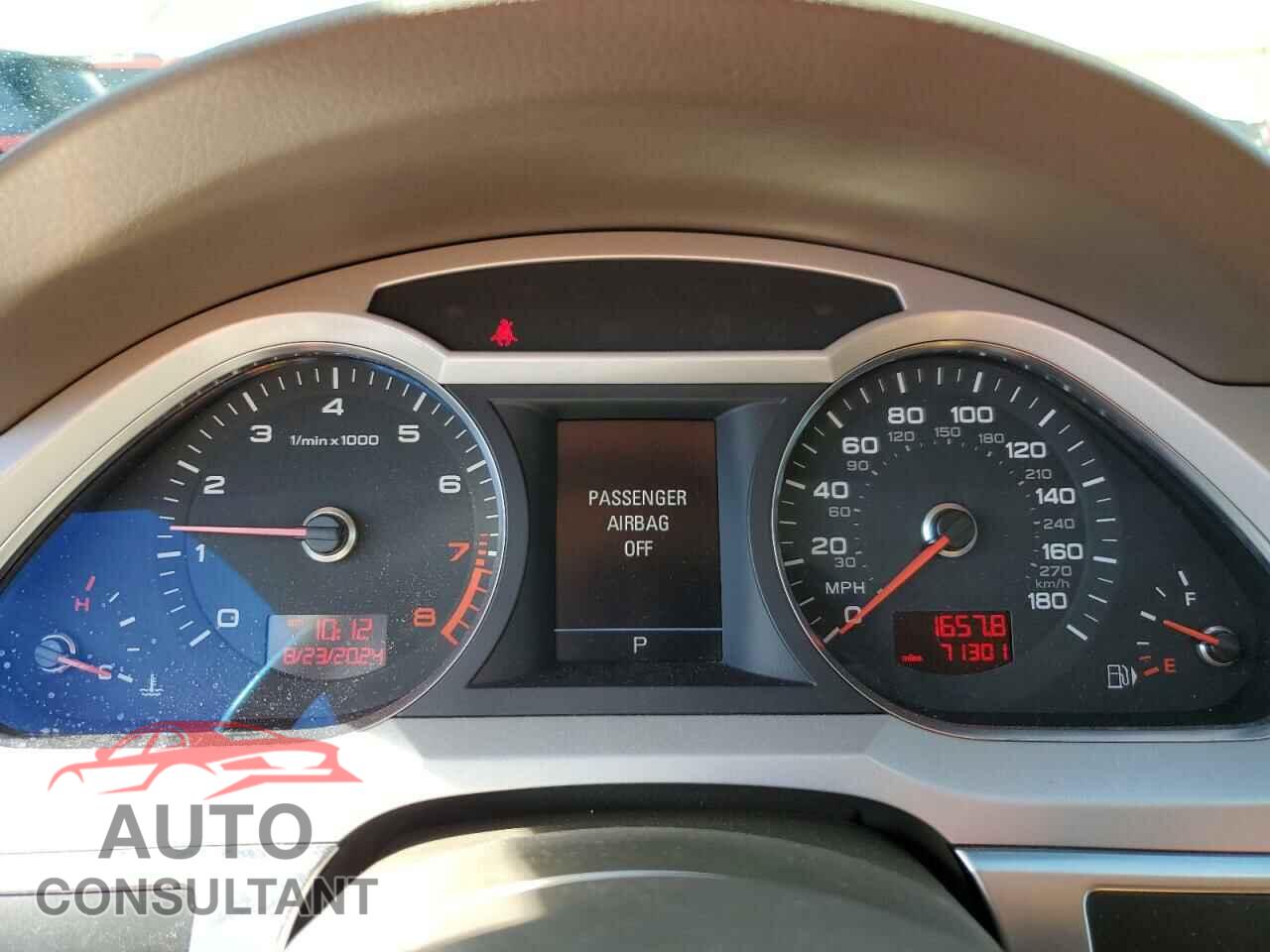 AUDI A6 2010 - WAUKGAFB2AN024806