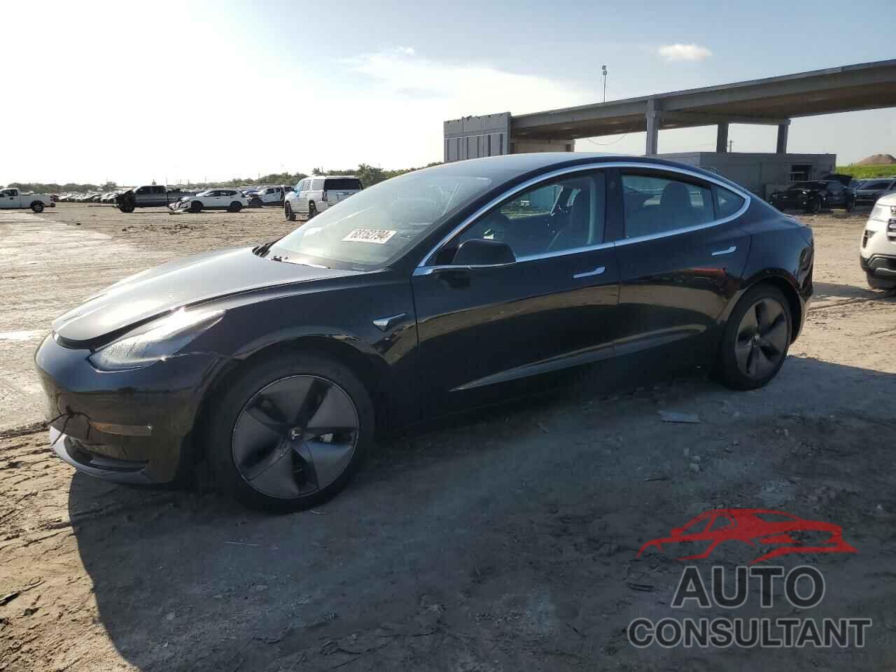 TESLA MODEL 3 2018 - 5YJ3E1EA9JF152349