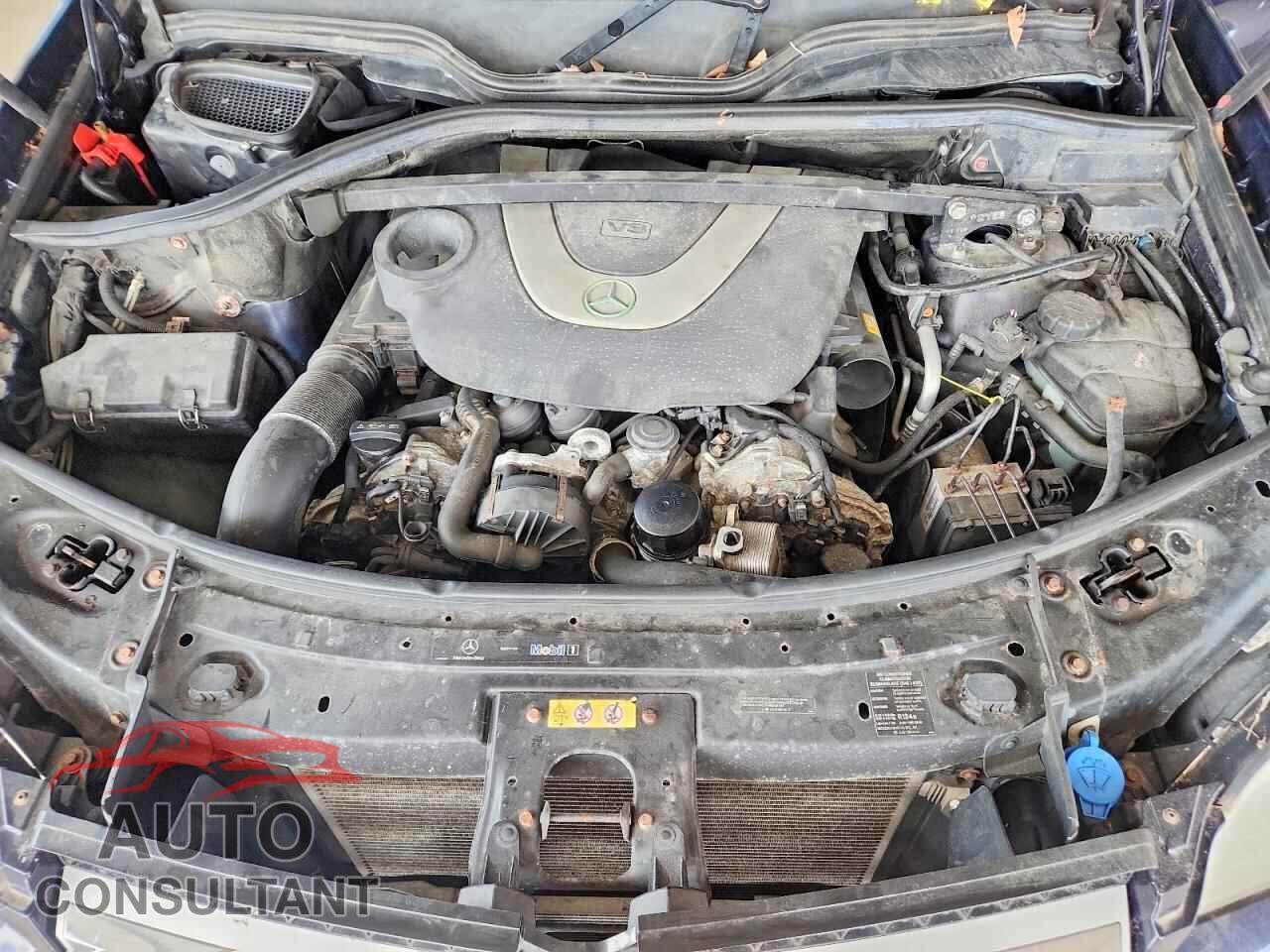 MERCEDES-BENZ GL-CLASS 2011 - 4JGBF7BE9CA789140