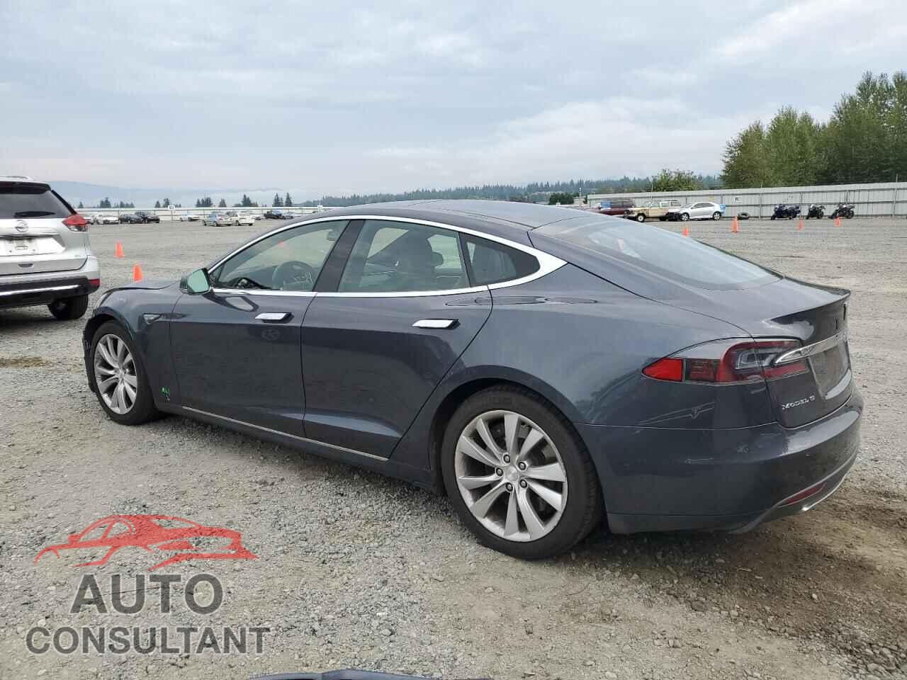 TESLA MODEL S 2015 - 5YJSA1H26FF084322