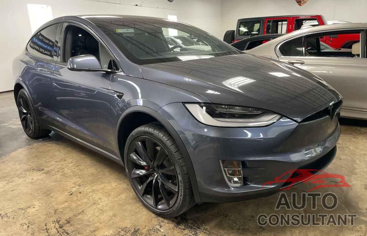 TESLA MODEL X 2020 - 5YJXCDE42LF273438