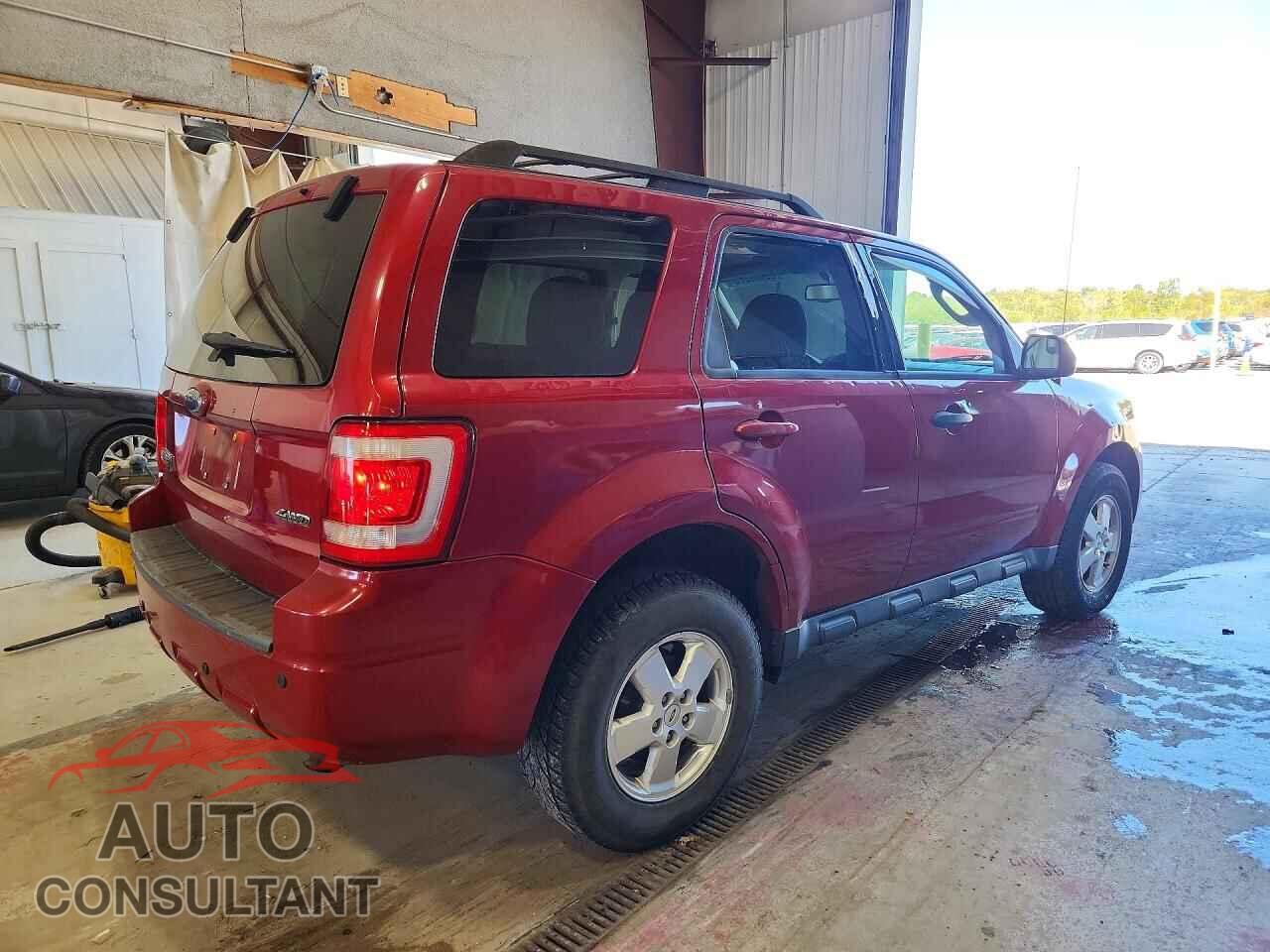 FORD ESCAPE 2011 - 1FMCU9DG9BKA66966
