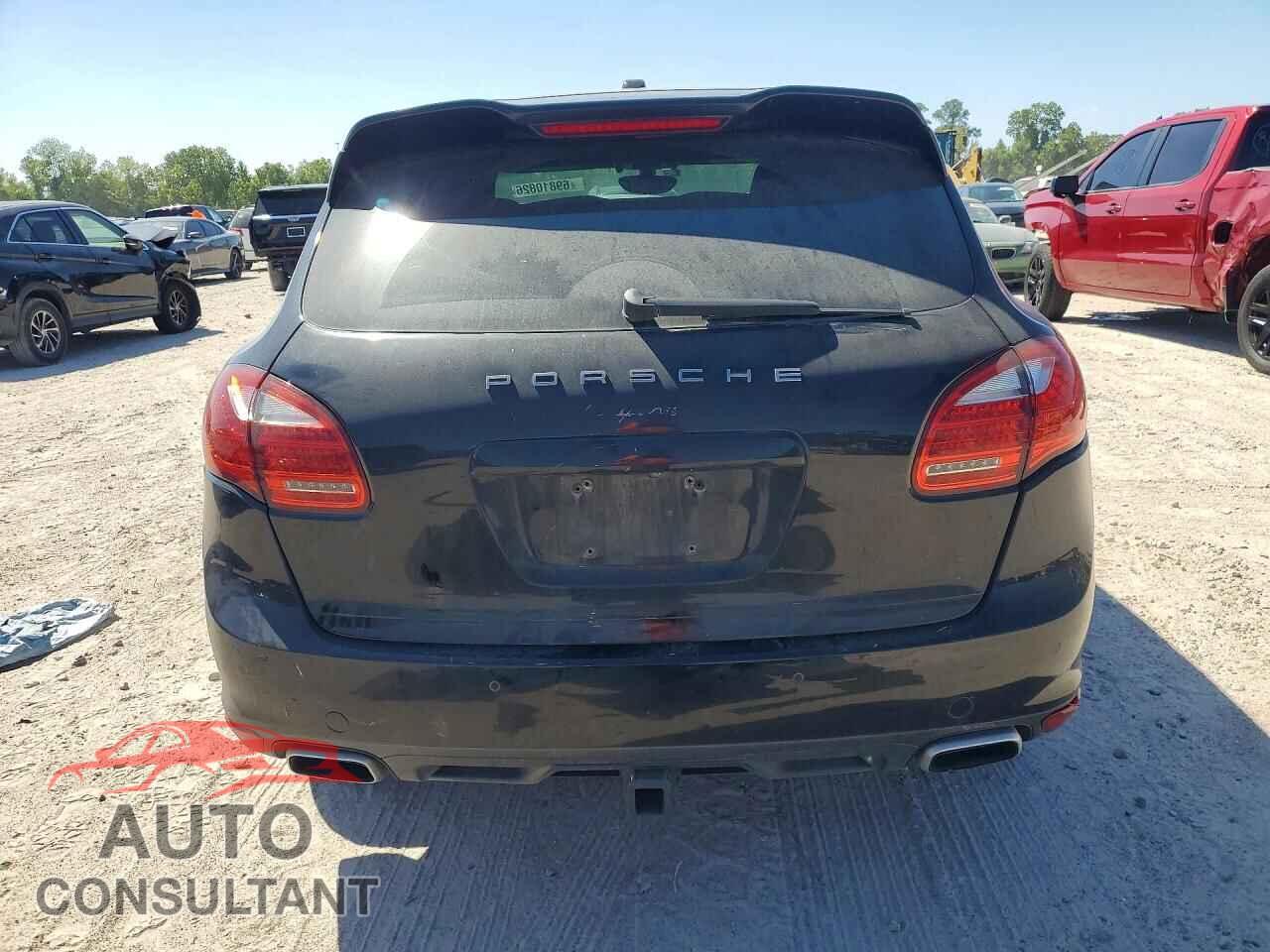 PORSCHE CAYENNE 2012 - WP1AA2A2XCLA01073
