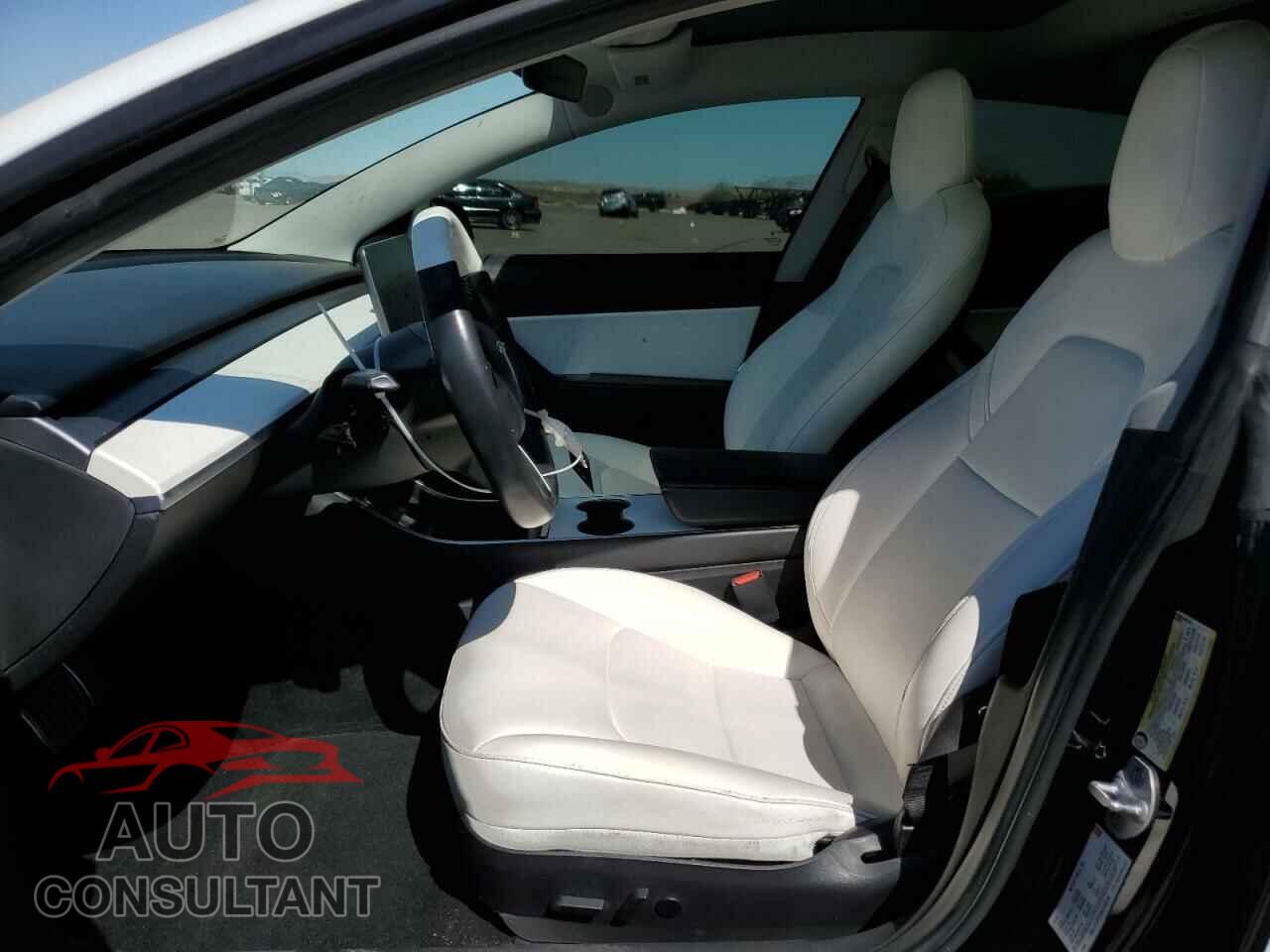 TESLA MODEL 3 2018 - 5YJ3E1EB9JF082330
