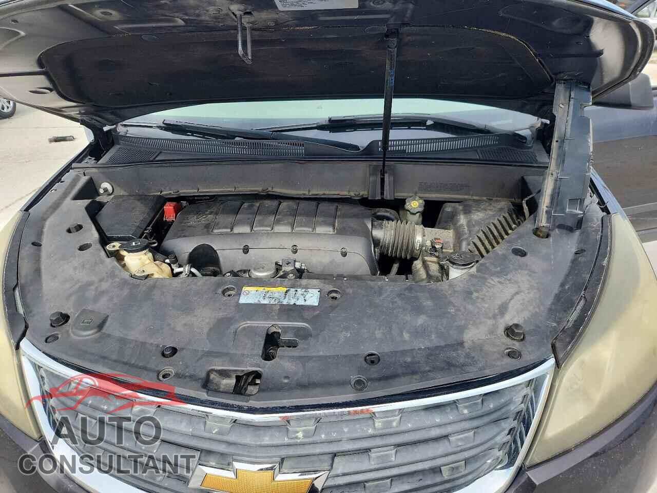 CHEVROLET TRAVERSE 2017 - 1GNKRFKD3HJ165409