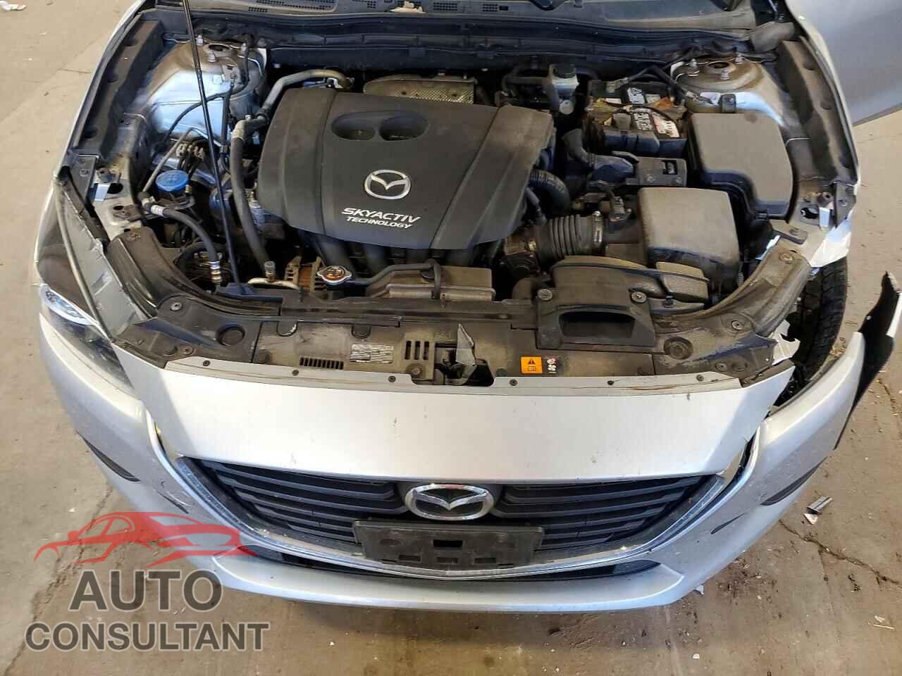 MAZDA 3 2017 - 3MZBN1V71HM122913