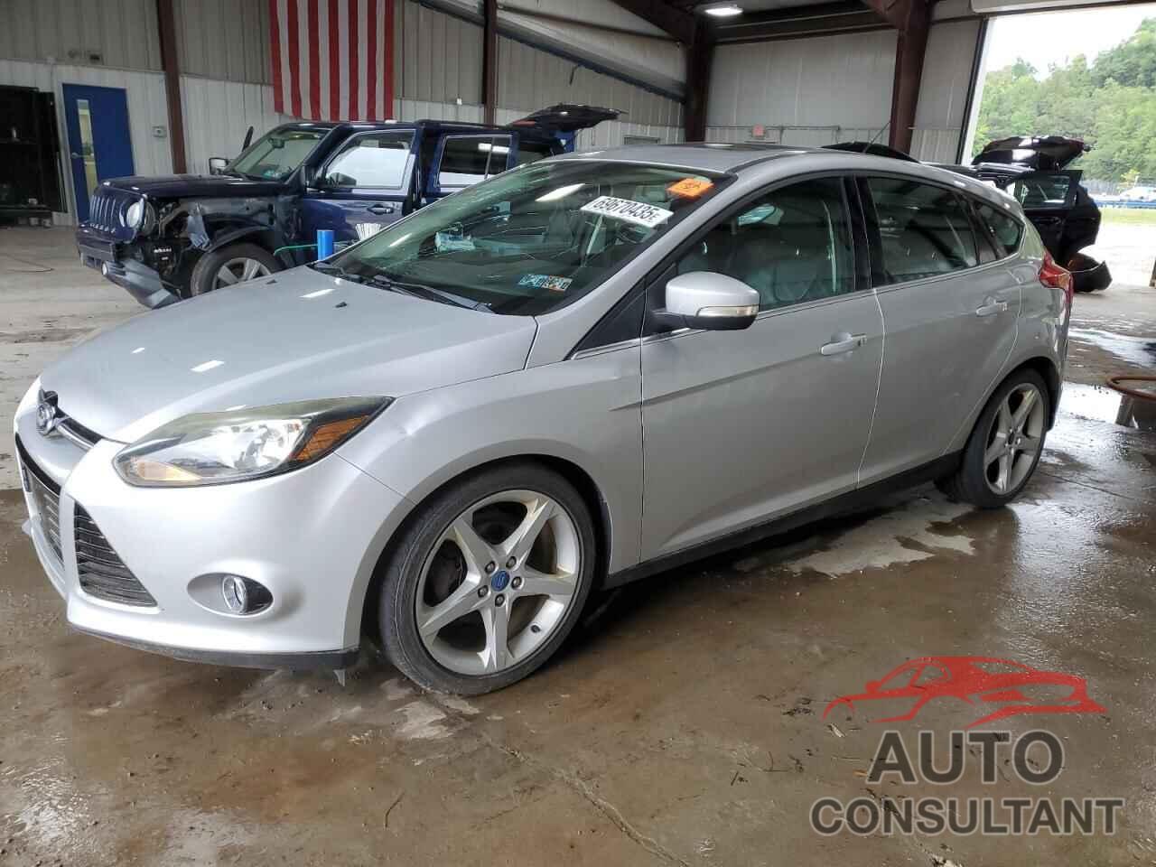 FORD FOCUS 2012 - 1FAHP3N21CL188465