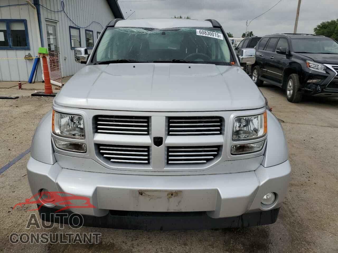 DODGE NITRO 2011 - 1D4PU4GK0BW598143