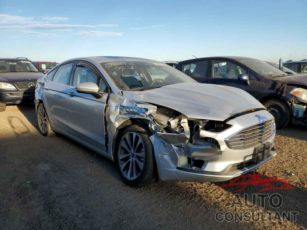 FORD FUSION 2019 - 3FA6P0T95KR251136