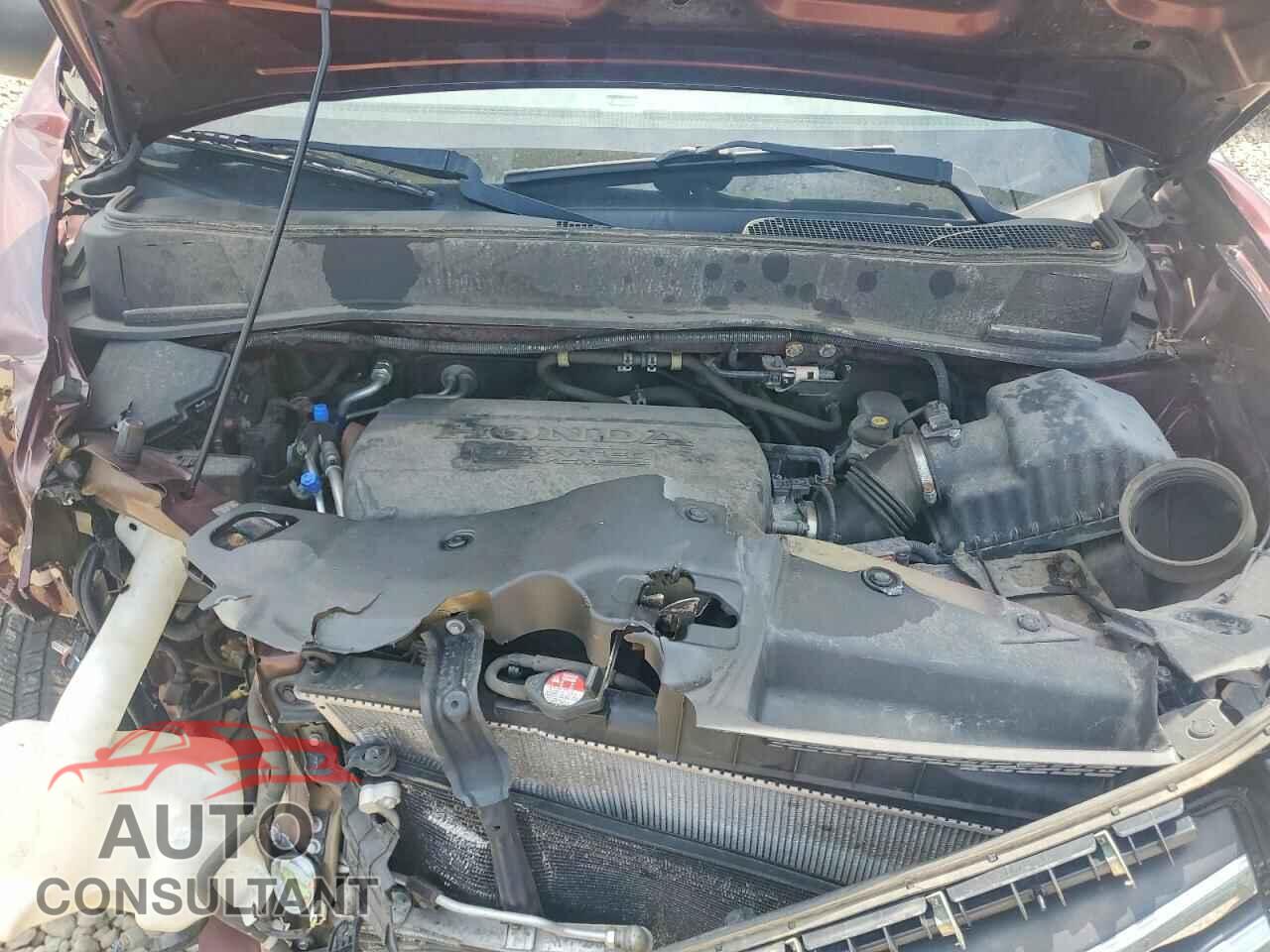 HONDA PILOT 2013 - 5FNYF4H24DB024582
