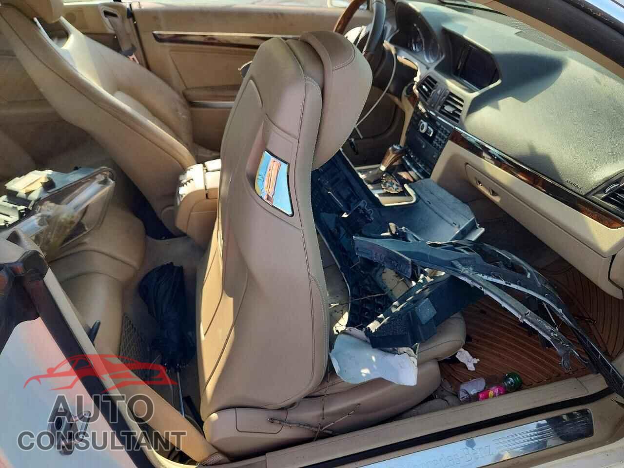 MERCEDES-BENZ E-CLASS 2012 - WDDKJ5KB7CF168758