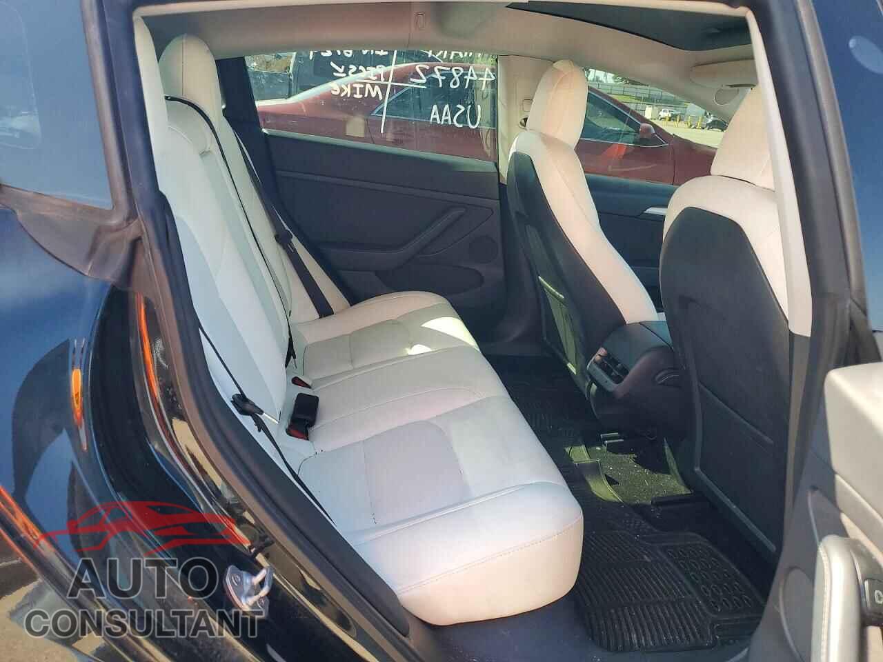 TESLA MODEL 3 2021 - 5YJ3E1EA1MF987351