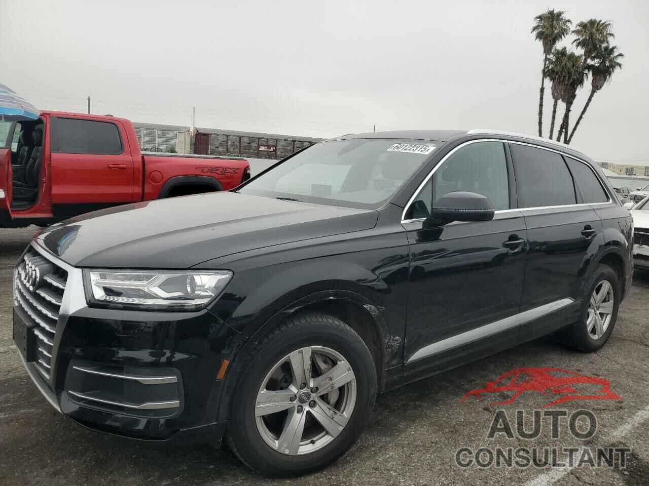 AUDI Q7 2018 - WA1LHAF7XJD018509