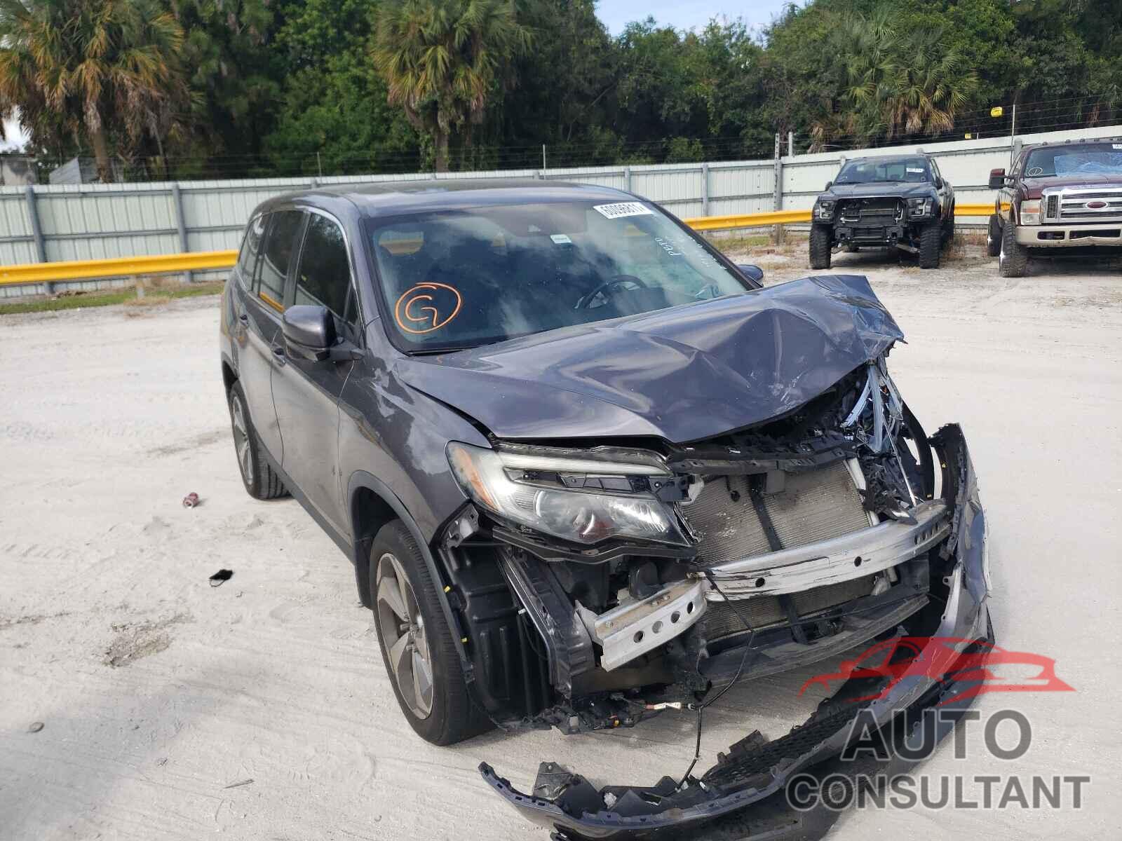 HONDA PILOT 2017 - 5FNYF5H69HB007825