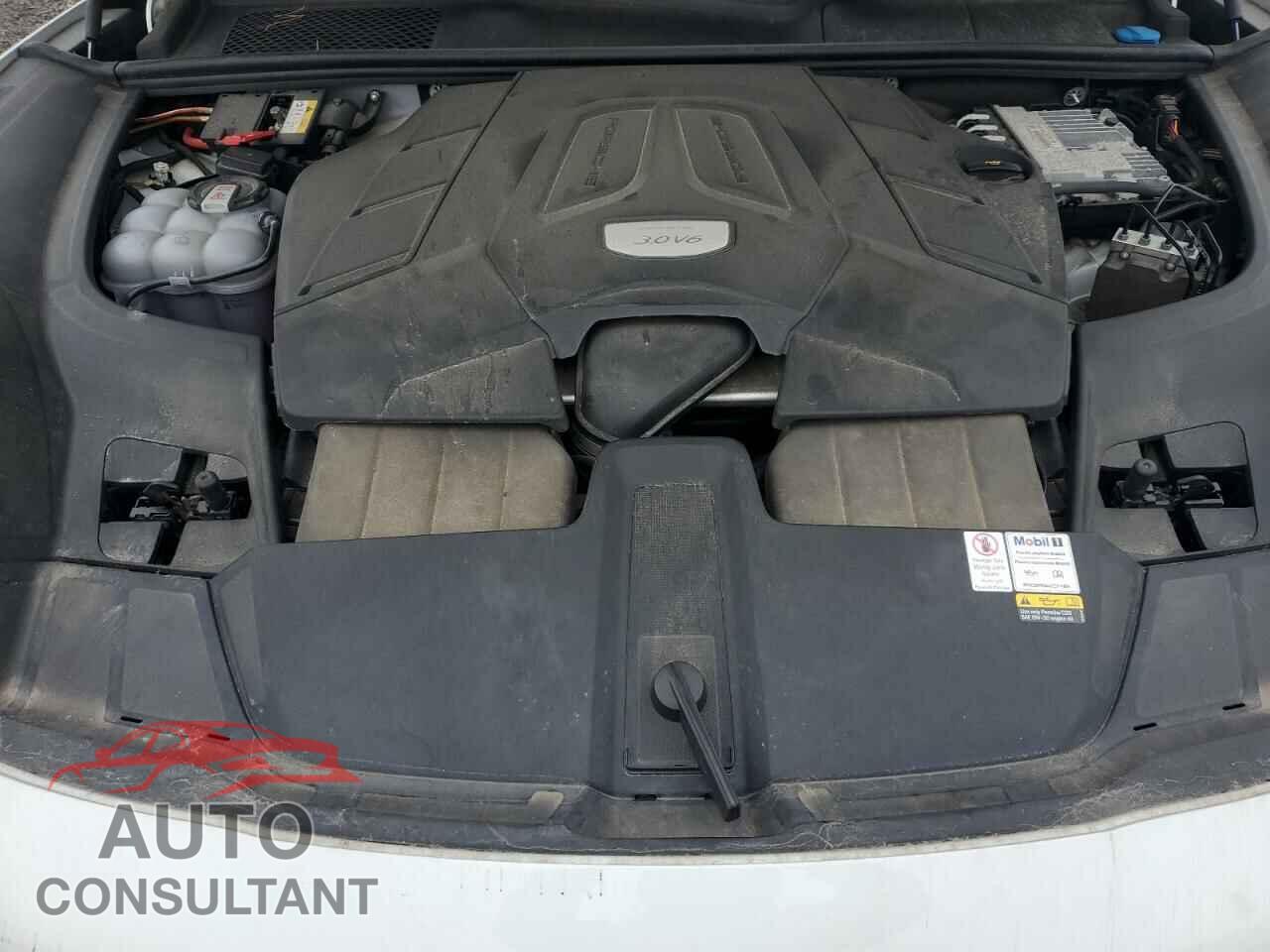 PORSCHE CAYENNE 2022 - WP1AA2AY3NDA05497