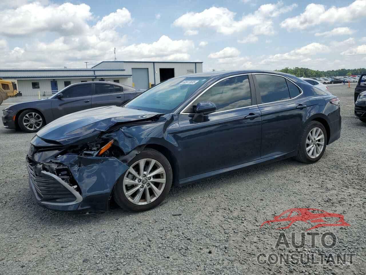TOYOTA CAMRY 2021 - 4T1C11AK9MU539629