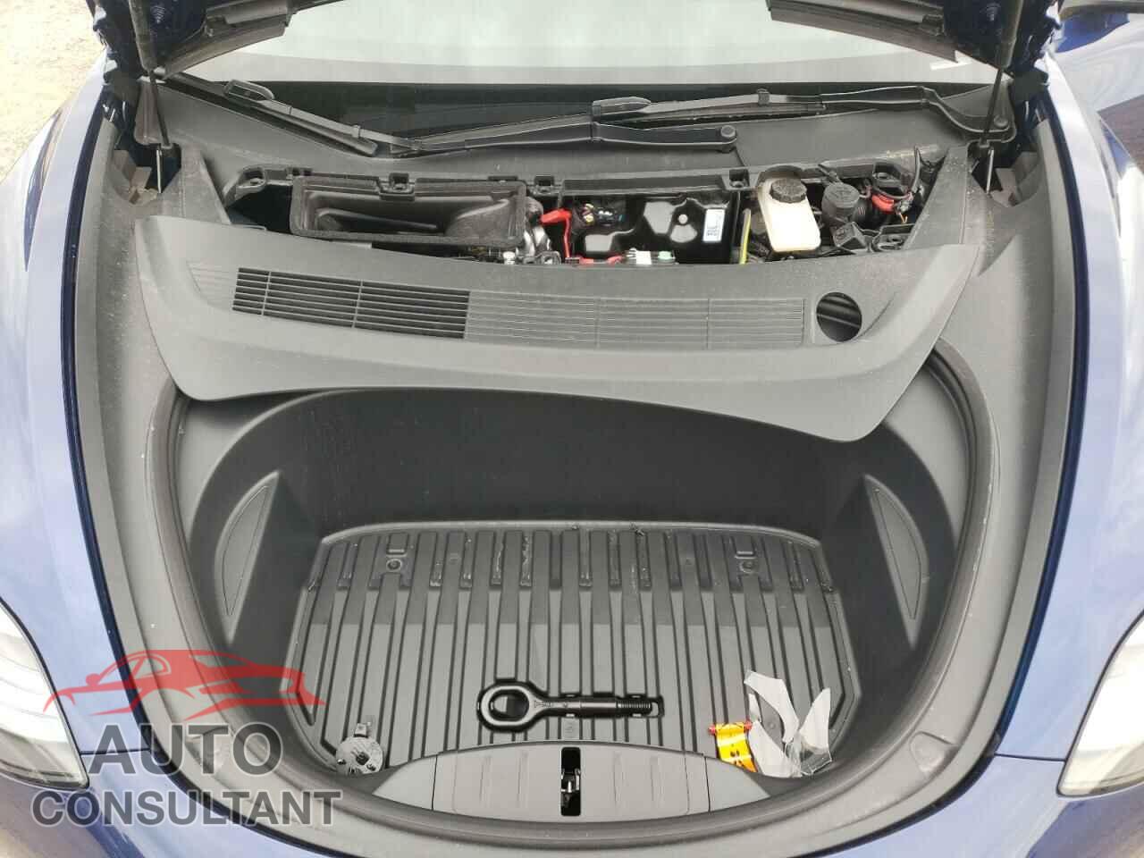 TESLA MODEL 3 2023 - LRW3E1FA3PC899849