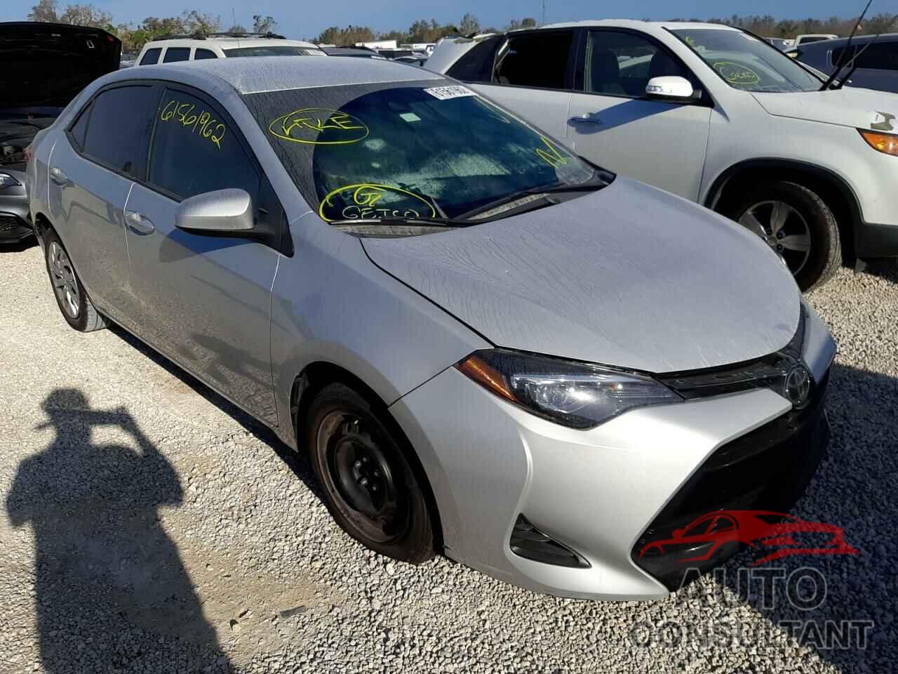 TOYOTA COROLLA 2019 - 2T1BURHE4KC213544