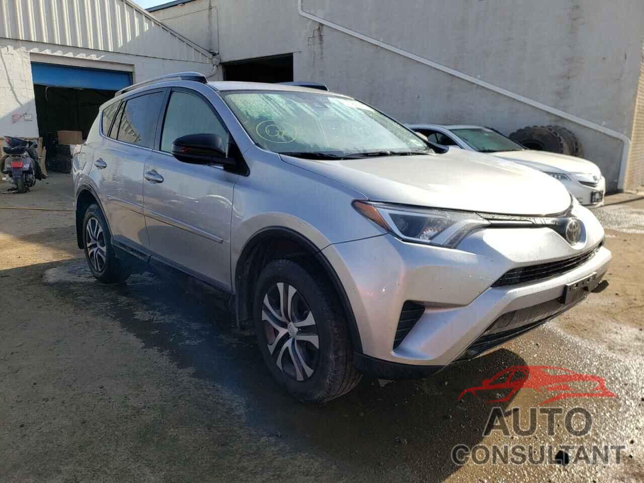 TOYOTA RAV4 2018 - JTMBFREV0JJ229287