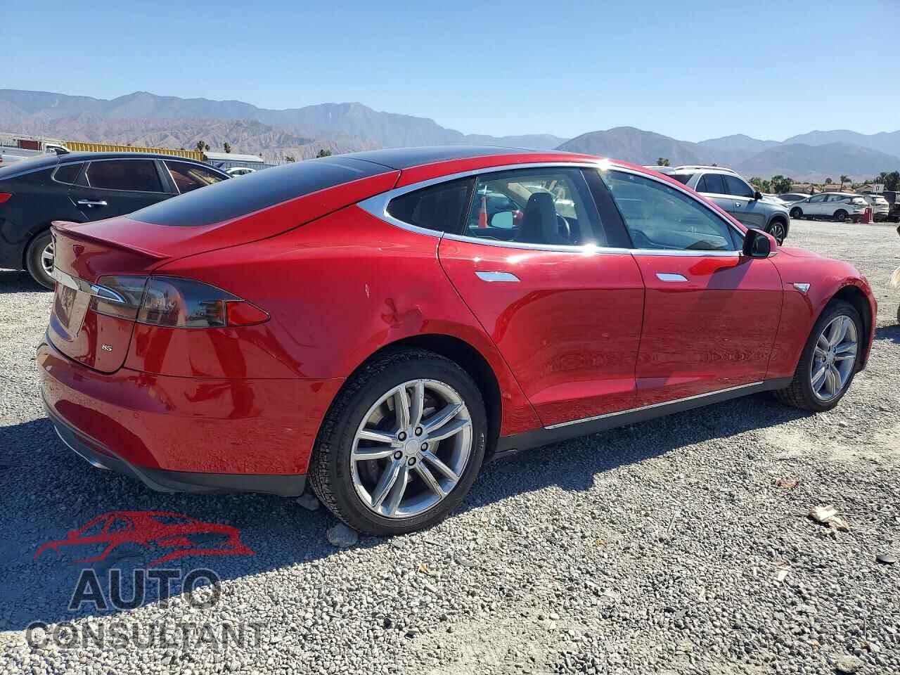 TESLA MODEL S 2014 - 5YJSA1H19EFP49798