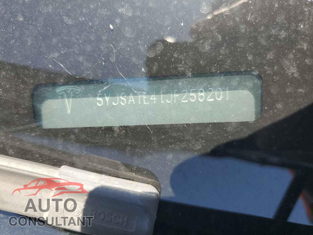 TESLA MODEL S 2018 - 5YJSA1E41JF258201