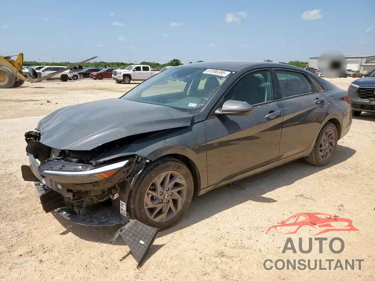 HYUNDAI ELANTRA 2024 - KMHLM4DG2RU682445