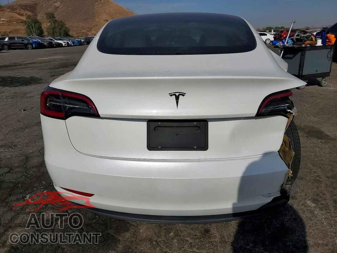 TESLA MODEL 3 2023 - 5YJ3E1EA7PF572829