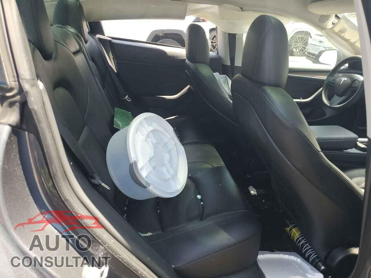 TESLA MODEL 3 2023 - 5YJ3E1EB7PF416055