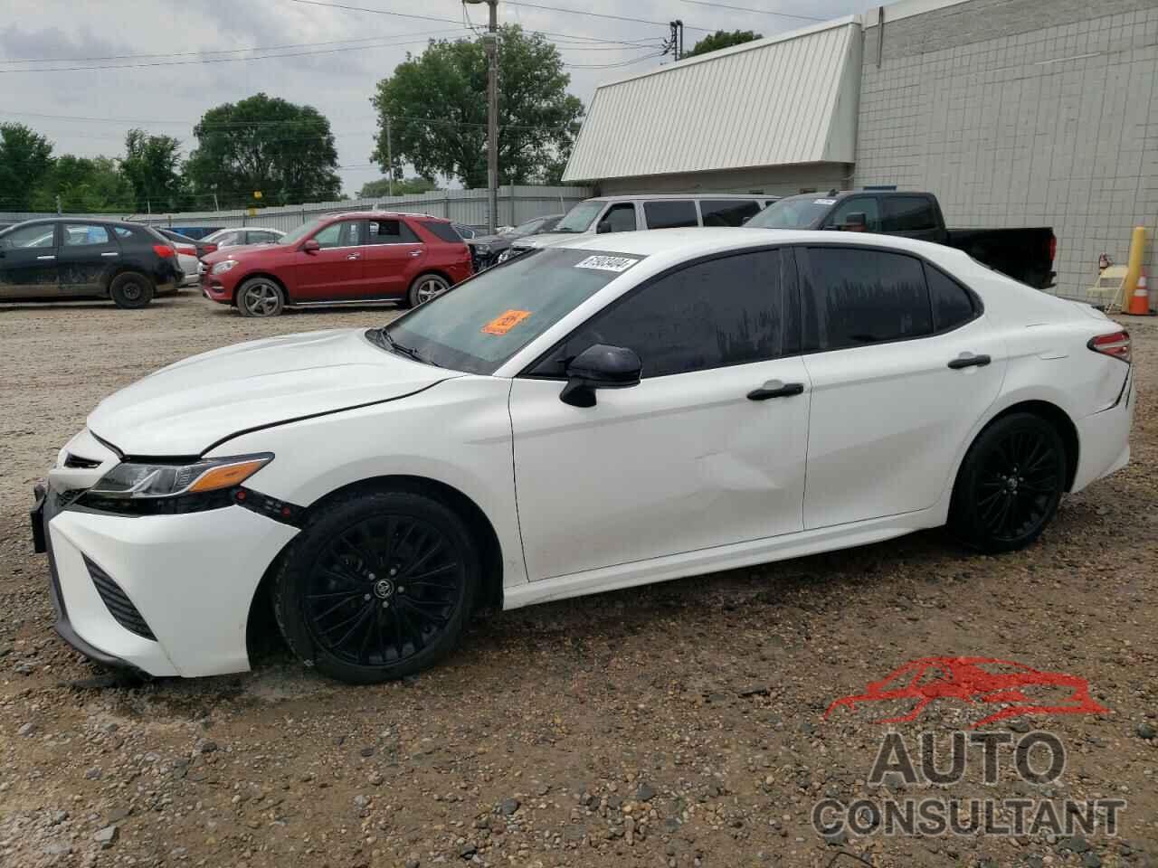 TOYOTA CAMRY 2020 - 4T1G11AK4LU316544