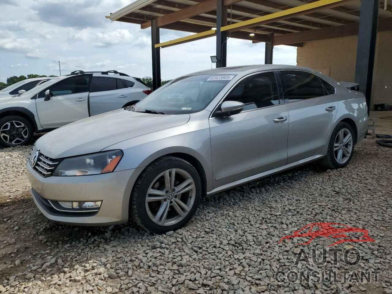 VOLKSWAGEN PASSAT 2012 - 1VWCN7A37CC045324