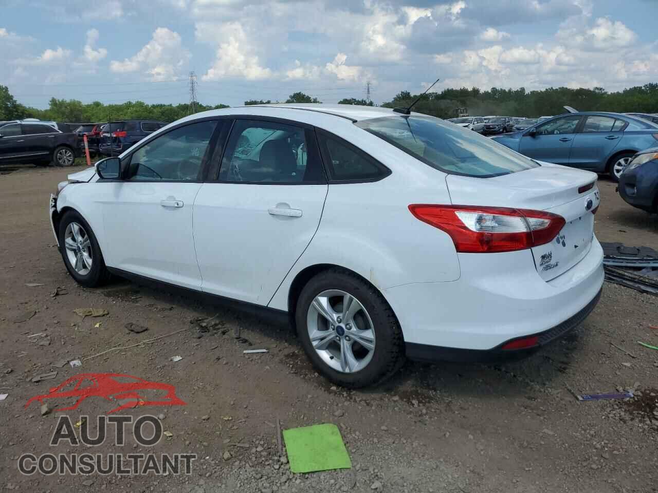 FORD FOCUS 2014 - 1FADP3F23EL372080