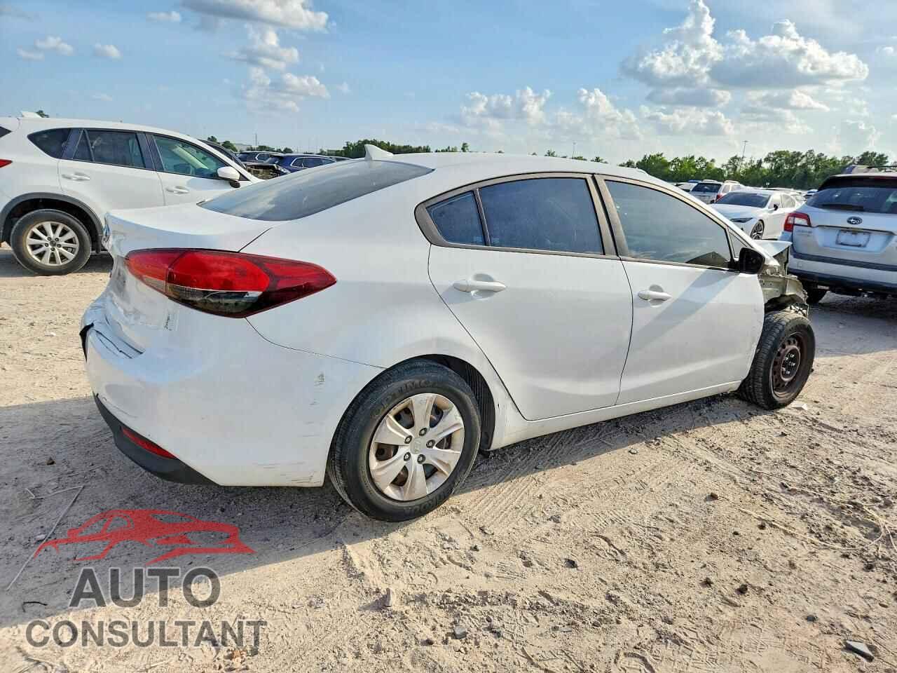 KIA FORTE 2017 - 3KPFK4A76HE067423