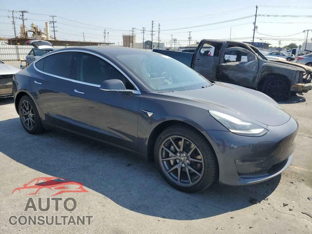 TESLA MODEL 3 2018 - 5YJ3E1EA3JF153481
