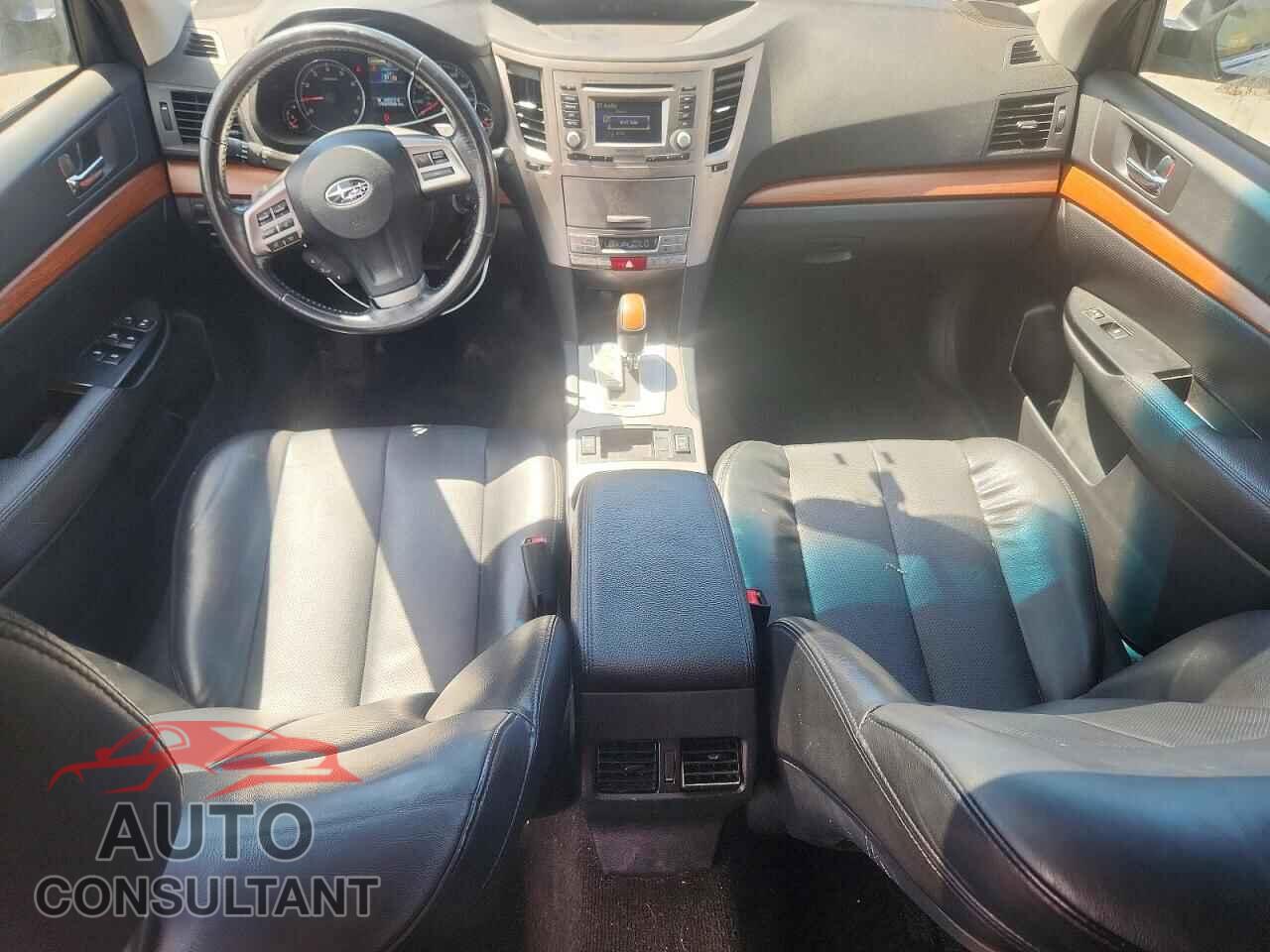 SUBARU OUTBACK 2013 - 4S4BRDKC9D2242806