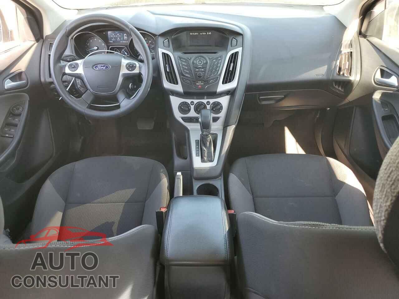 FORD FOCUS 2014 - 1FADP3F22EL210800