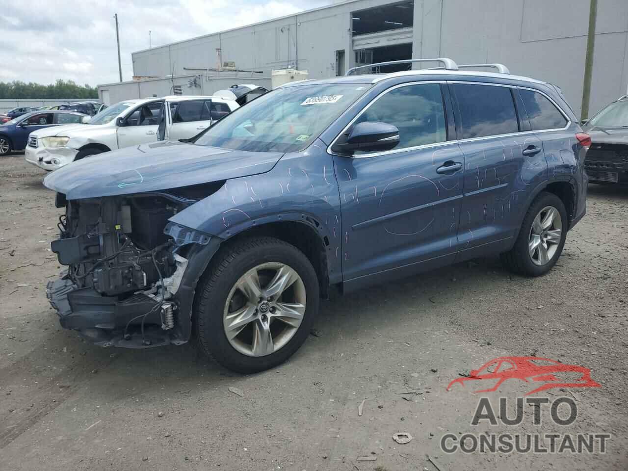 TOYOTA HIGHLANDER 2018 - 5TDDZRFH7JS497474