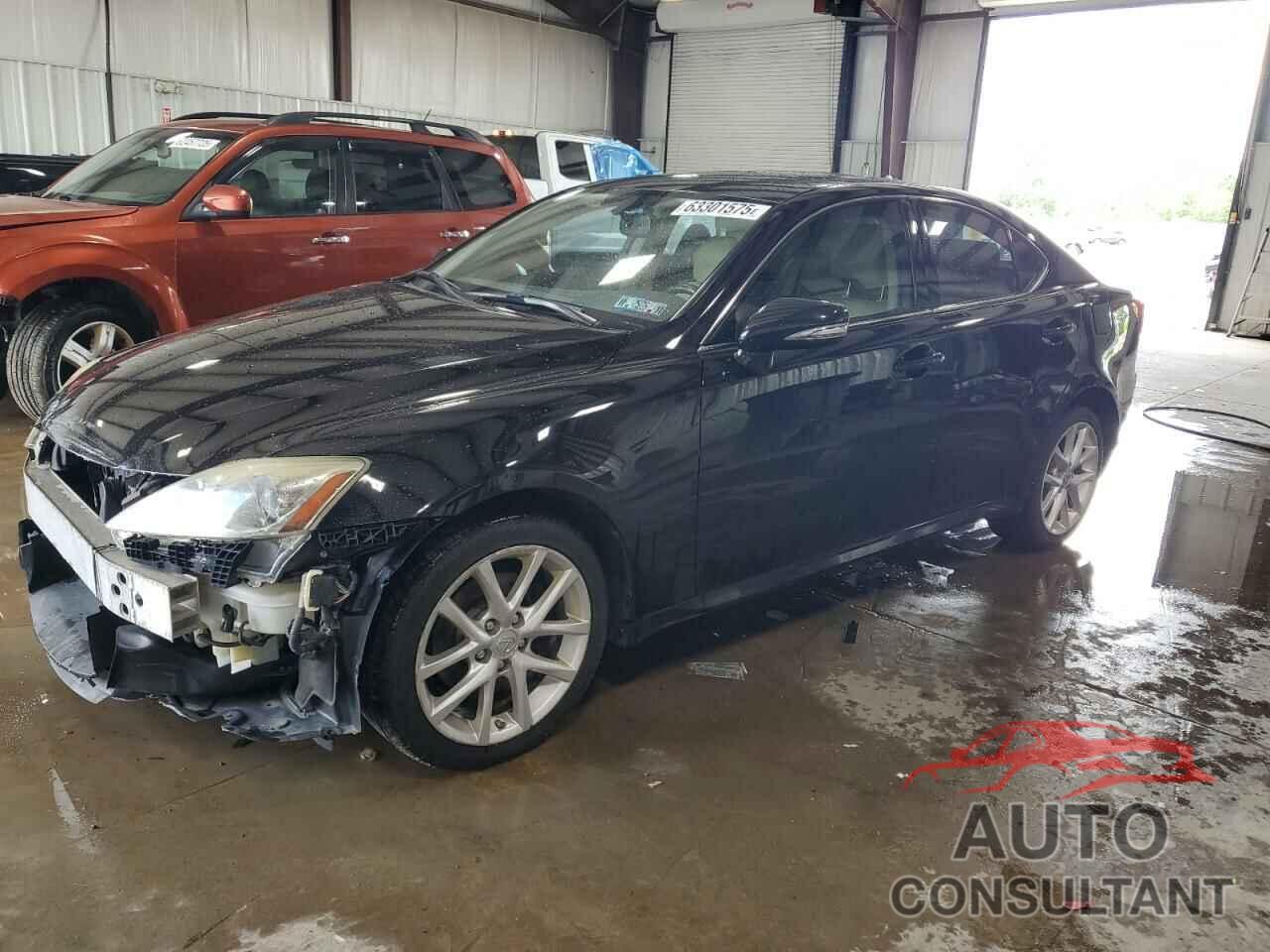 LEXUS IS 2012 - JTHCF5C21C5059246