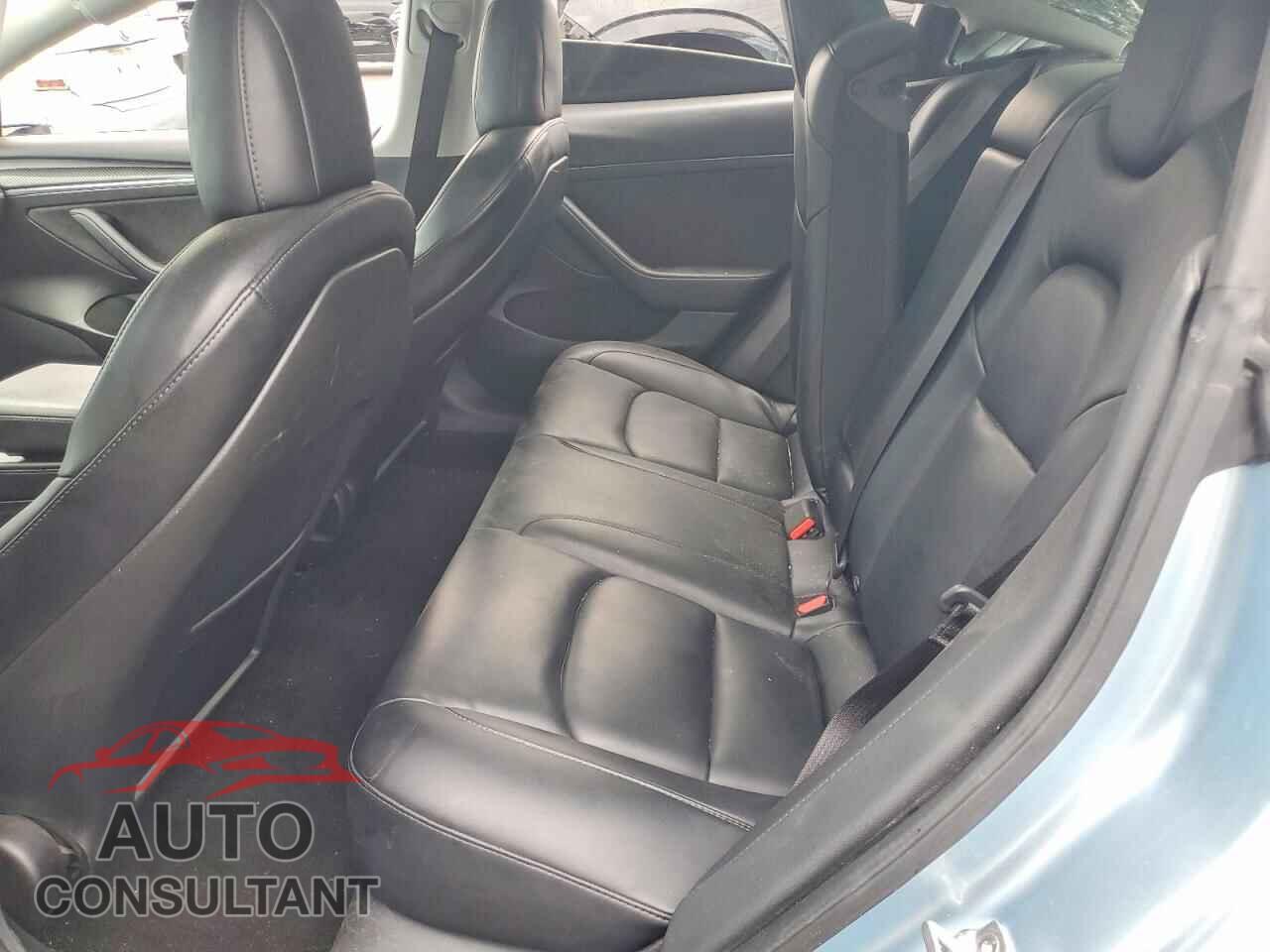 TESLA MODEL 3 2021 - 5YJ3E1EA6MF099114