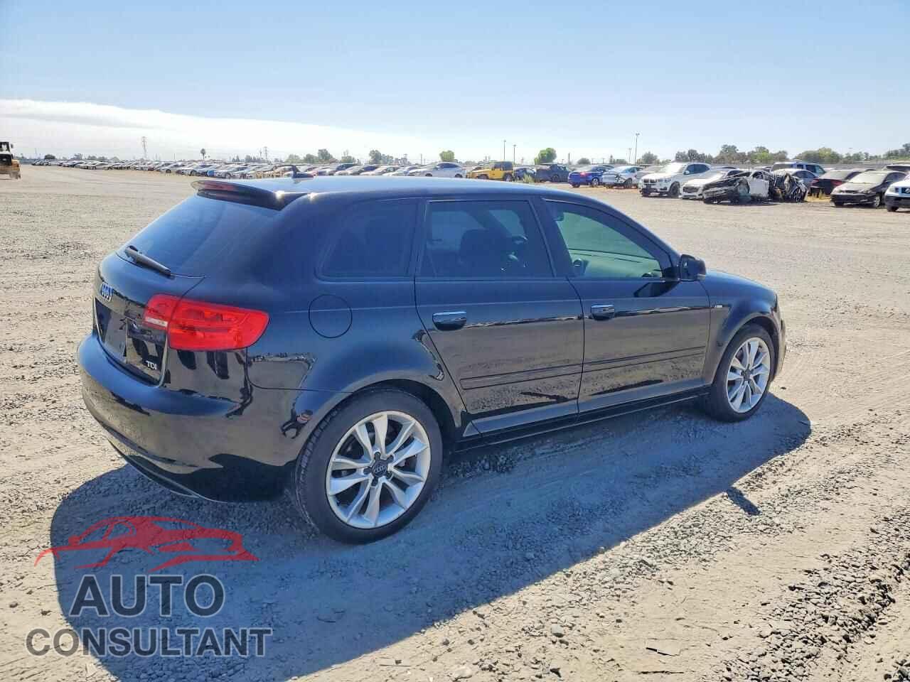 AUDI A3 2012 - WAUBJAFM7CA005357