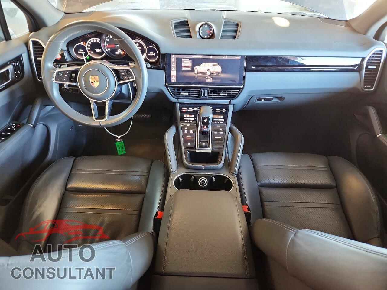 PORSCHE CAYENNE 2019 - WP1AA2AY0KDA11172