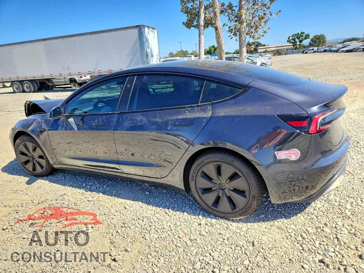 TESLA MODEL 3 2024 - 5YJ3E1EB0RF746476