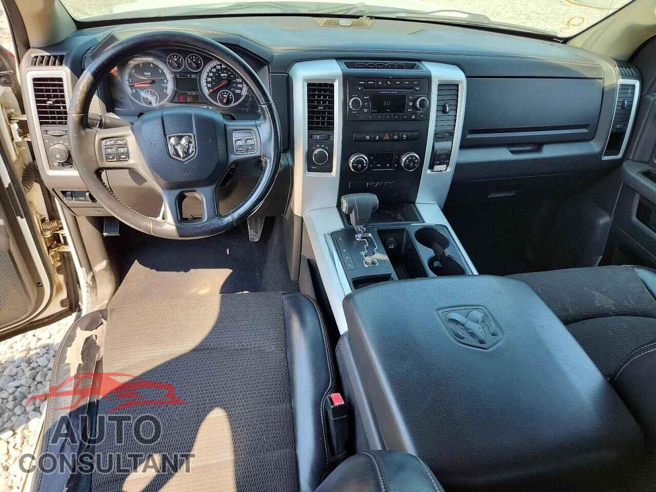 DODGE RAM 1500 2012 - 1C6RD7HT9CS105218