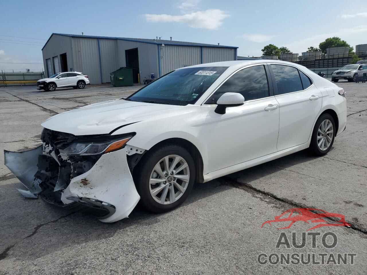 TOYOTA CAMRY 2022 - 4T1C11AKXNU057964