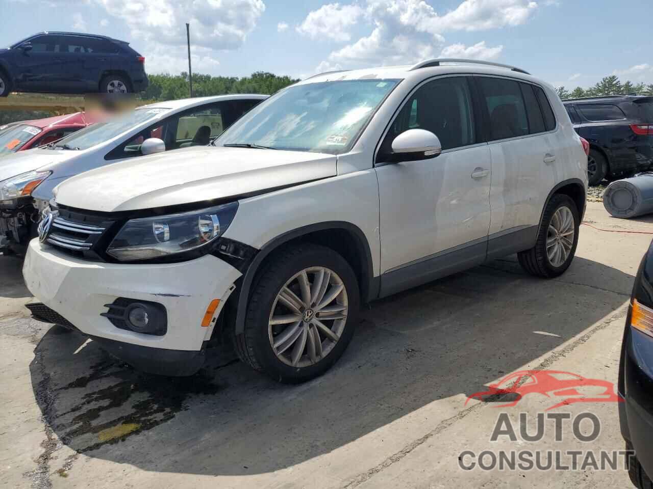 VOLKSWAGEN TIGUAN 2012 - WVGAV7AX0CW530332