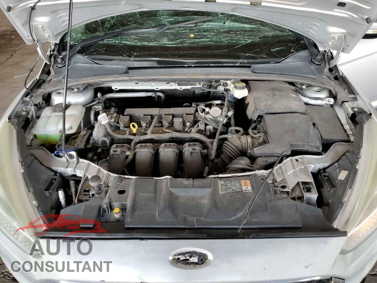 FORD FOCUS 2017 - 1FADP3F22HL271584