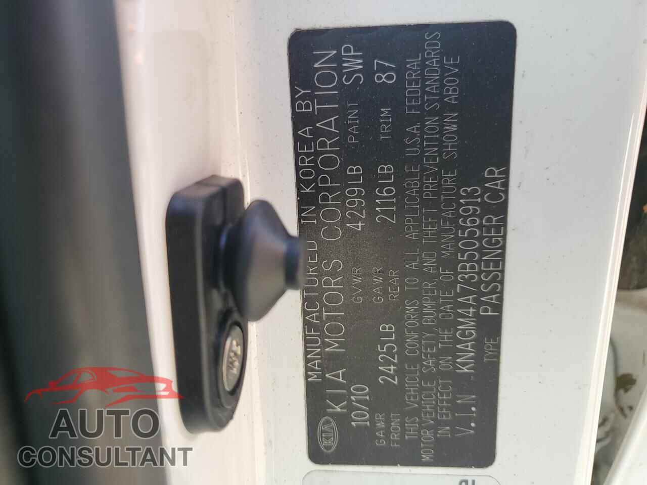 KIA OPTIMA 2011 - KNAGM4A73B5056913