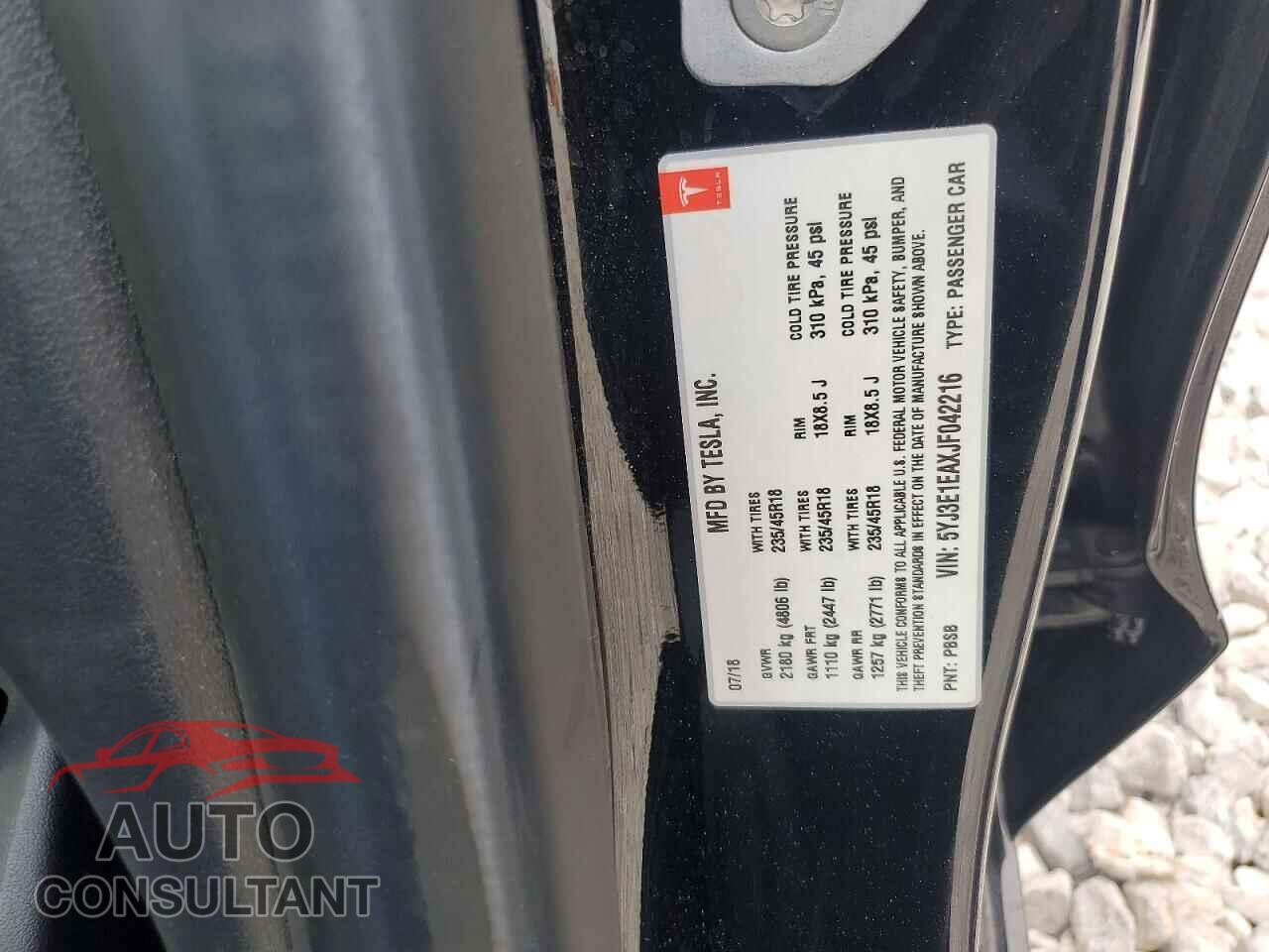 TESLA MODEL 3 2018 - 5YJ3E1EAXJF042216