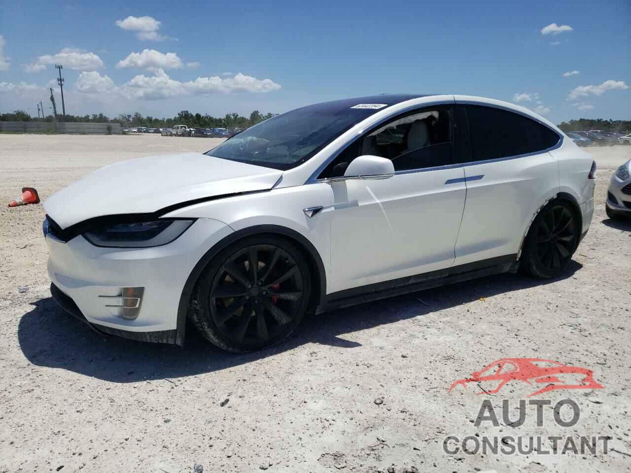 TESLA MODEL X 2017 - 5YJXCAE45HF075748