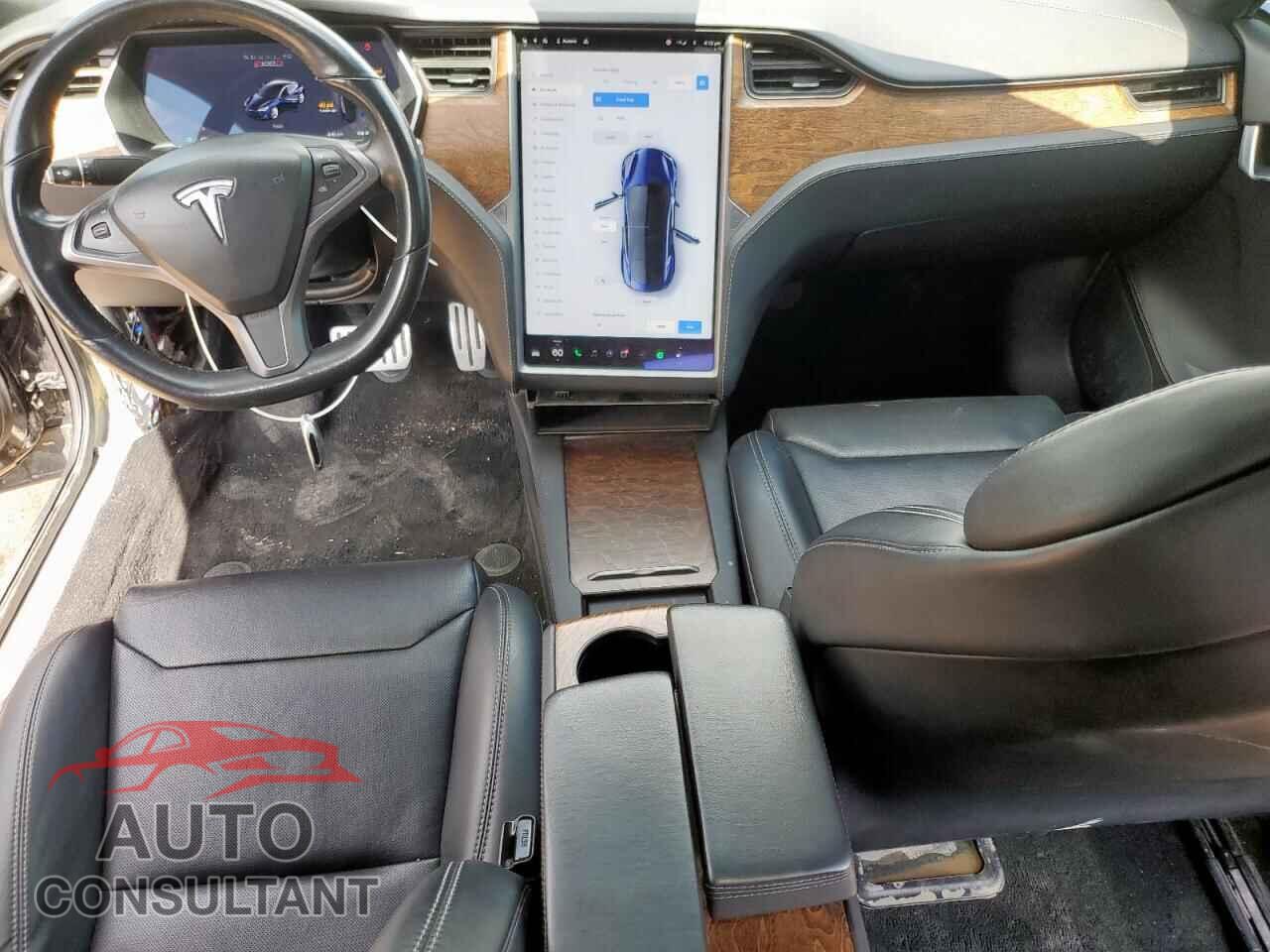 TESLA MODEL S 2018 - 5YJSA1E40JF264667