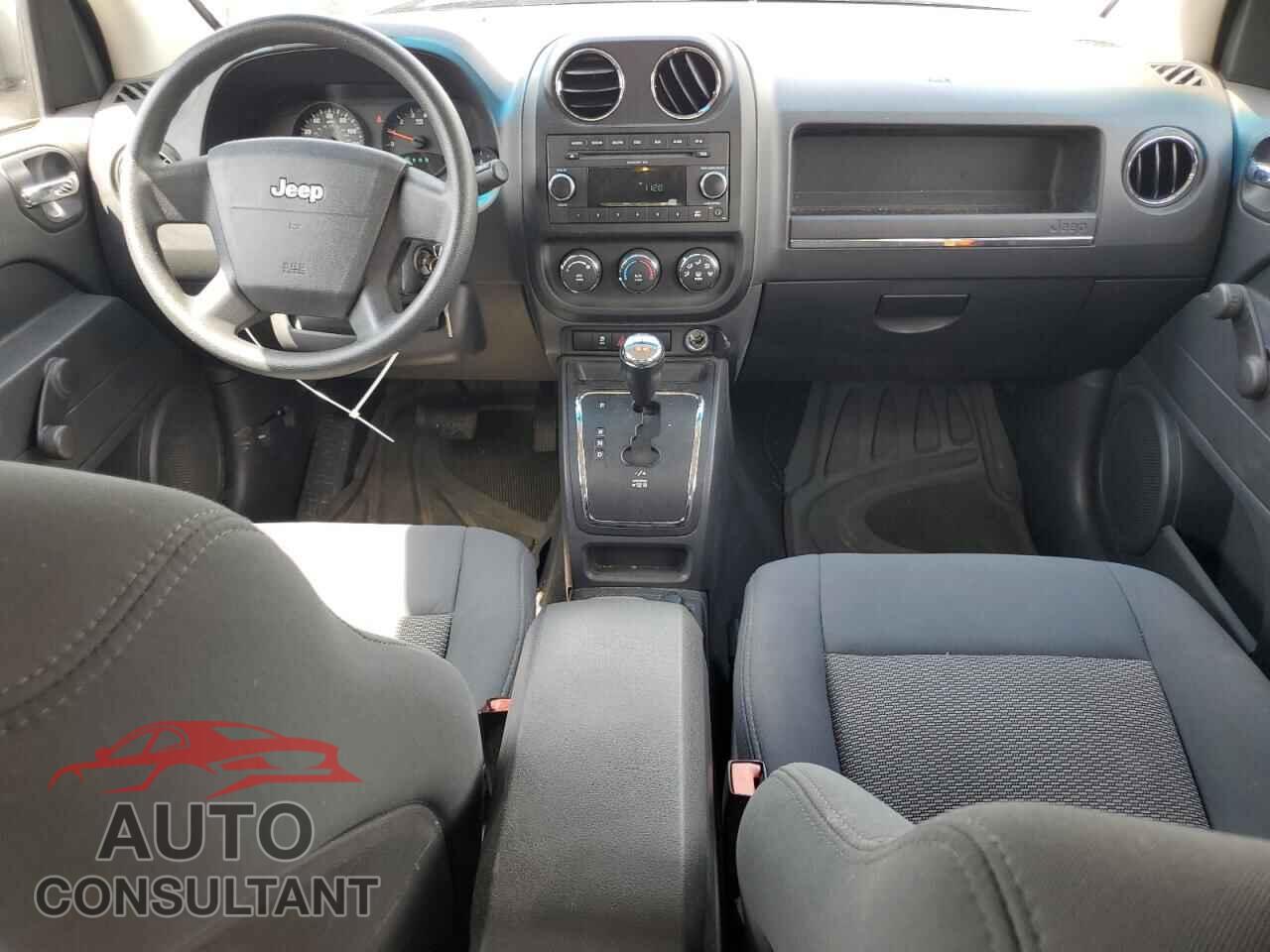 JEEP COMPASS 2010 - 1J4NF4FB4AD656680